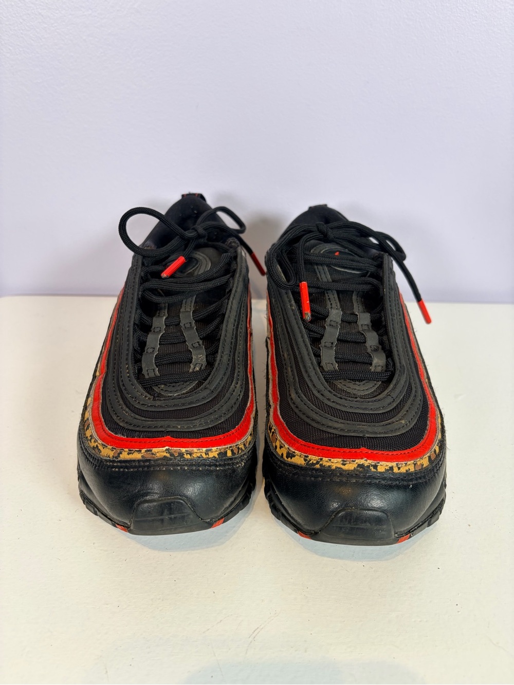 Nike Womens Air Max 97 Leopard Pack Black/Red Athletic Sneakers Size 6 - Picture 2 of 8